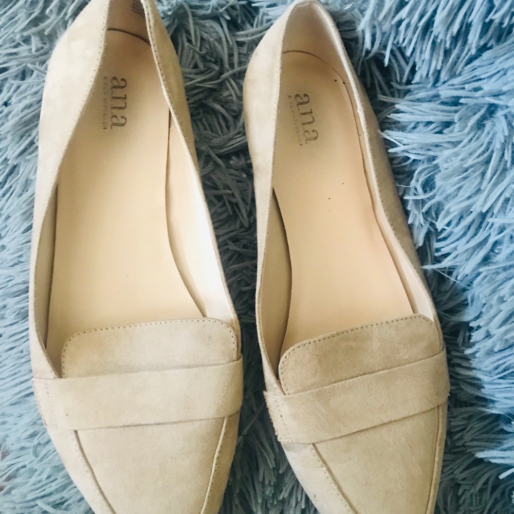 Size 11 flats